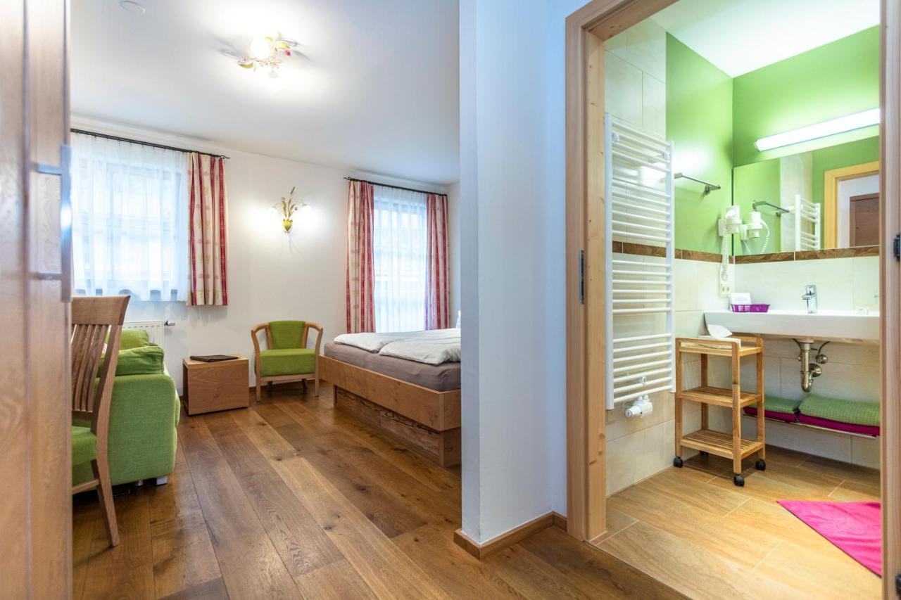 Bed and Breakfast Brandstatthof Leogang Esterno foto