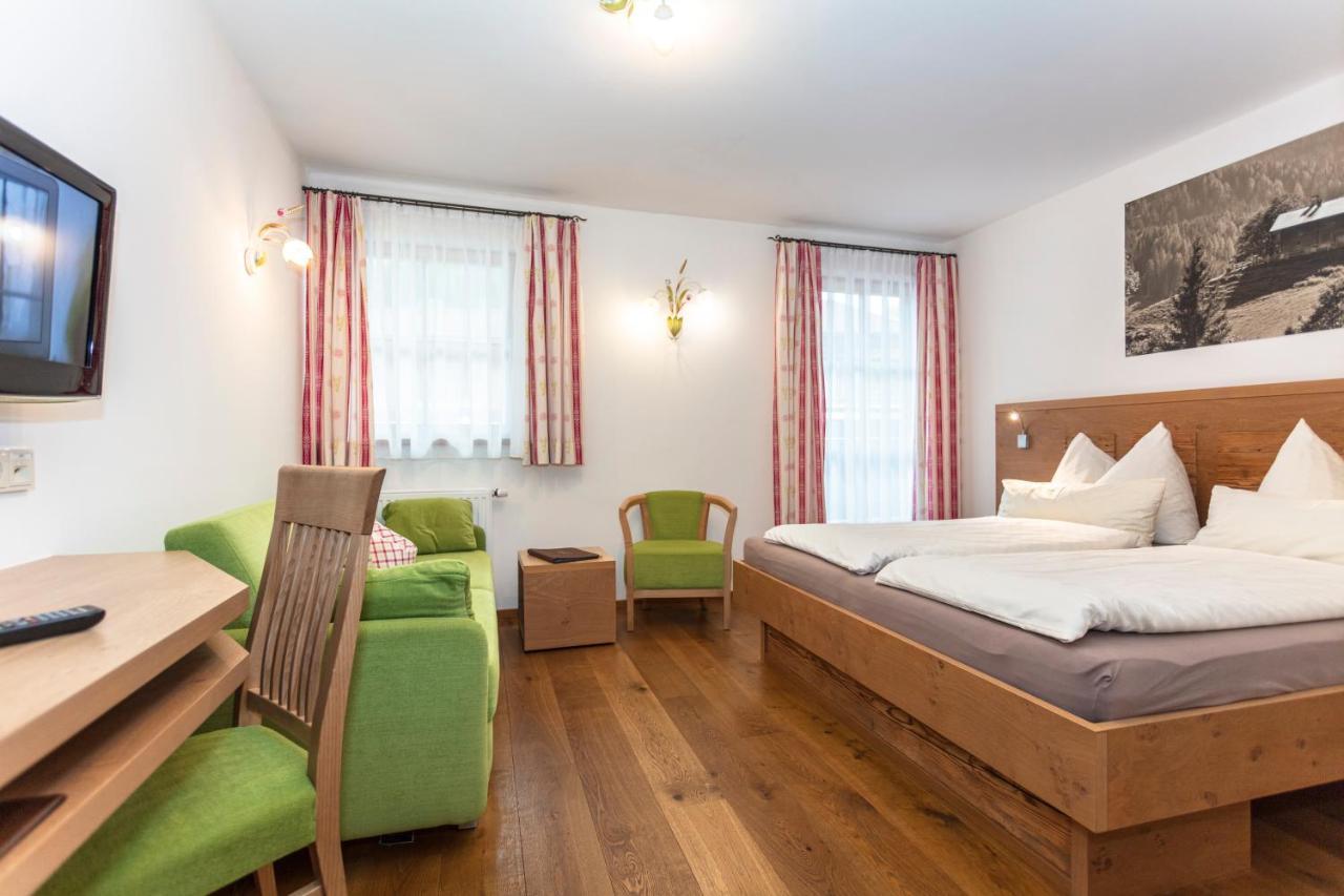 Bed and Breakfast Brandstatthof Leogang Esterno foto